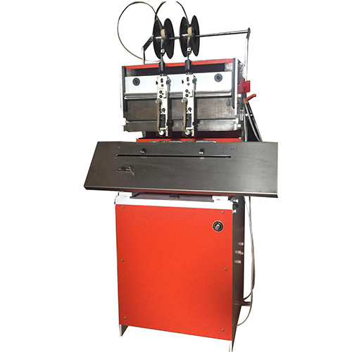 TD202手動訂書(shu)機